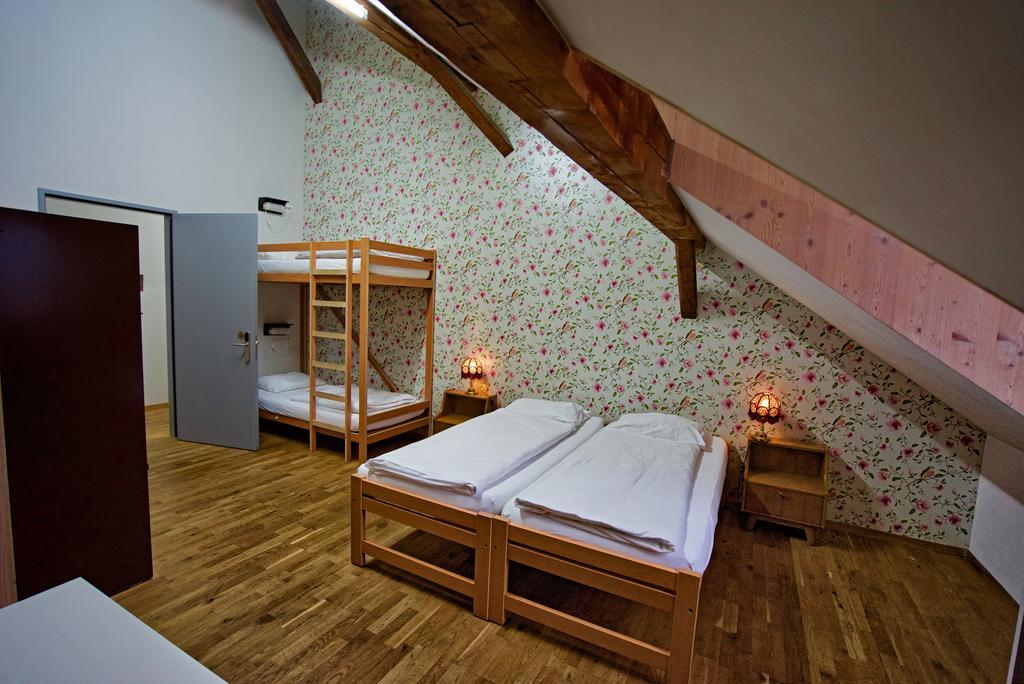 Depot 195 - Hostel Винтертур Екстериор снимка